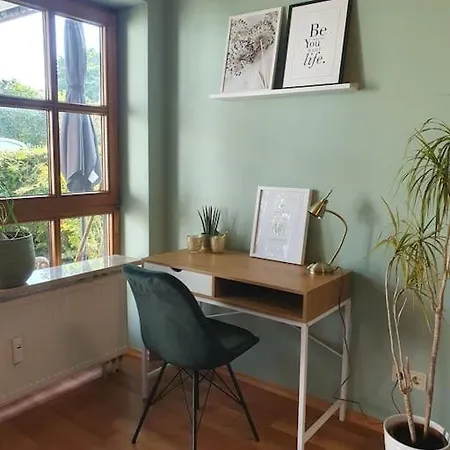 Traumwohnung Mit Terrasse Und Garten Apartment