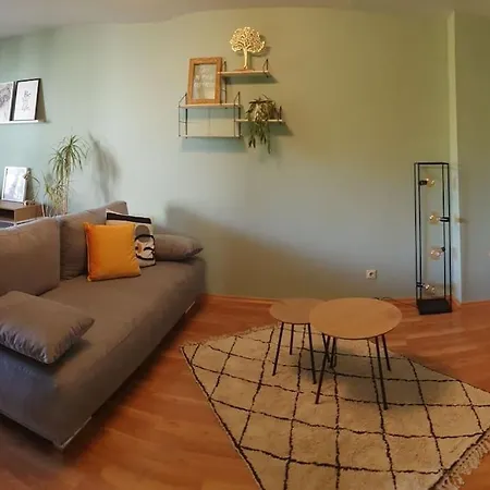 Traumwohnung Mit Terrasse Und Garten *